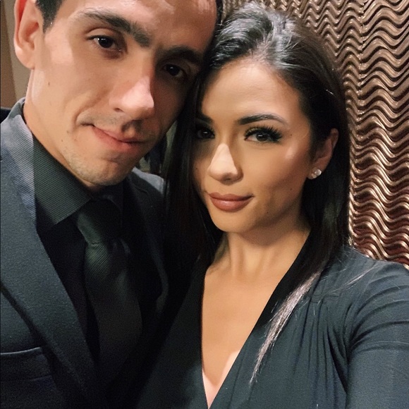 Meet your Posher, Caitlin - Picture 1 of 1